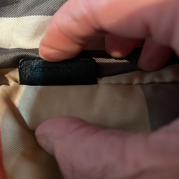 Burberry Buckleigh Tan nylon tote - Picture 13 of 16